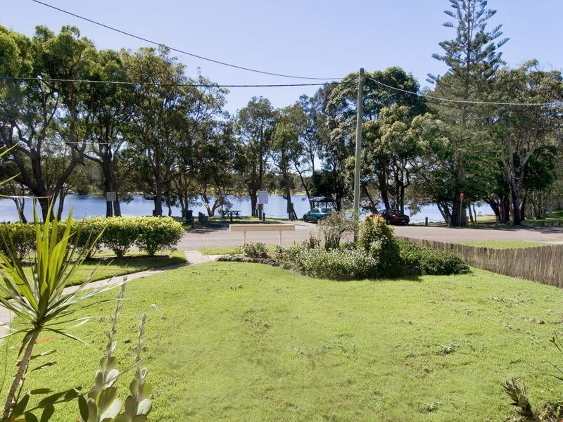 1/18 Aqua Cres, LAKE CATHIE NSW 2445, Image 0