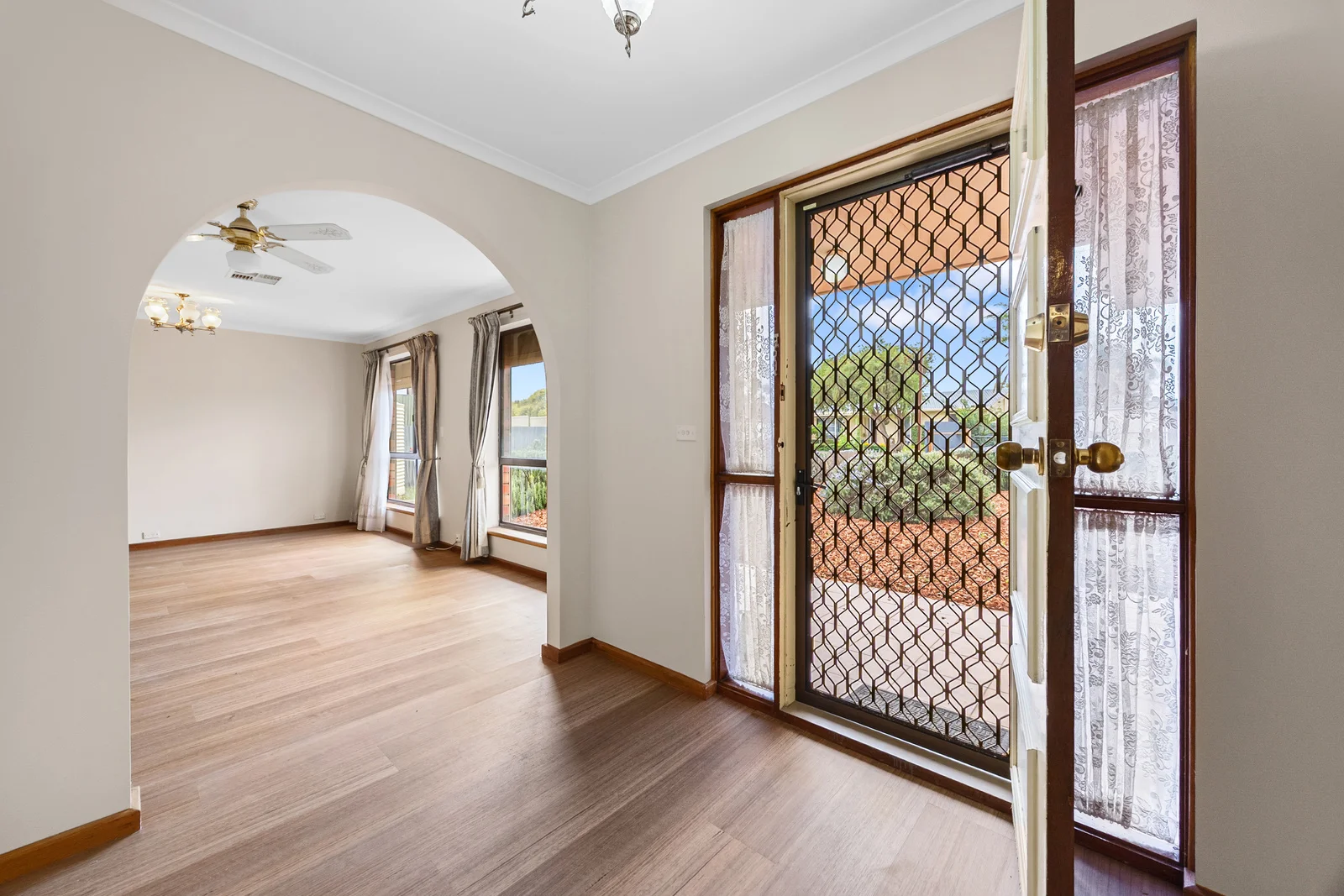 Additional image 2 of 28 Garden Crescent, Murray Bridge SA 5253