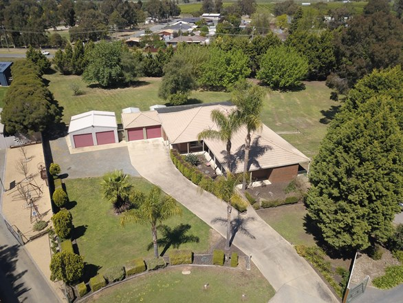 3 Anthony Court, Shepparton East VIC 3631