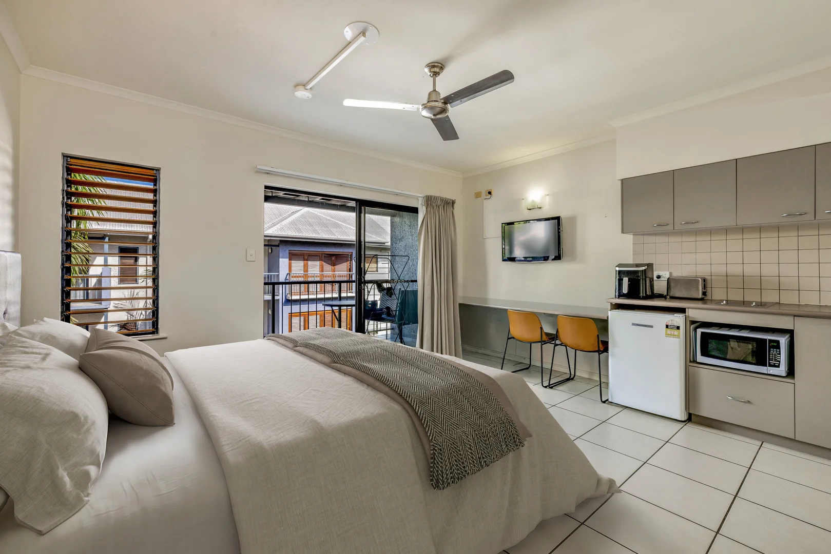 Additional image 4 of 26/3-11 Water Street, Cairns City QLD 4870