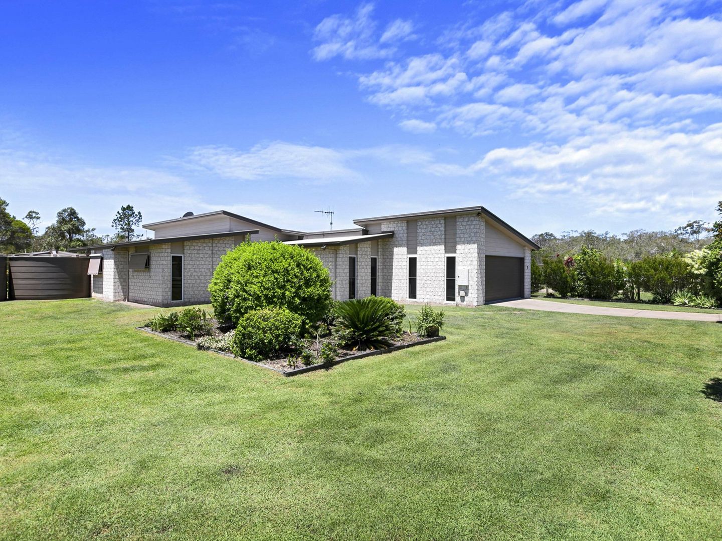 33 Whimbrel Place, Boonooroo QLD 4650, Image 2