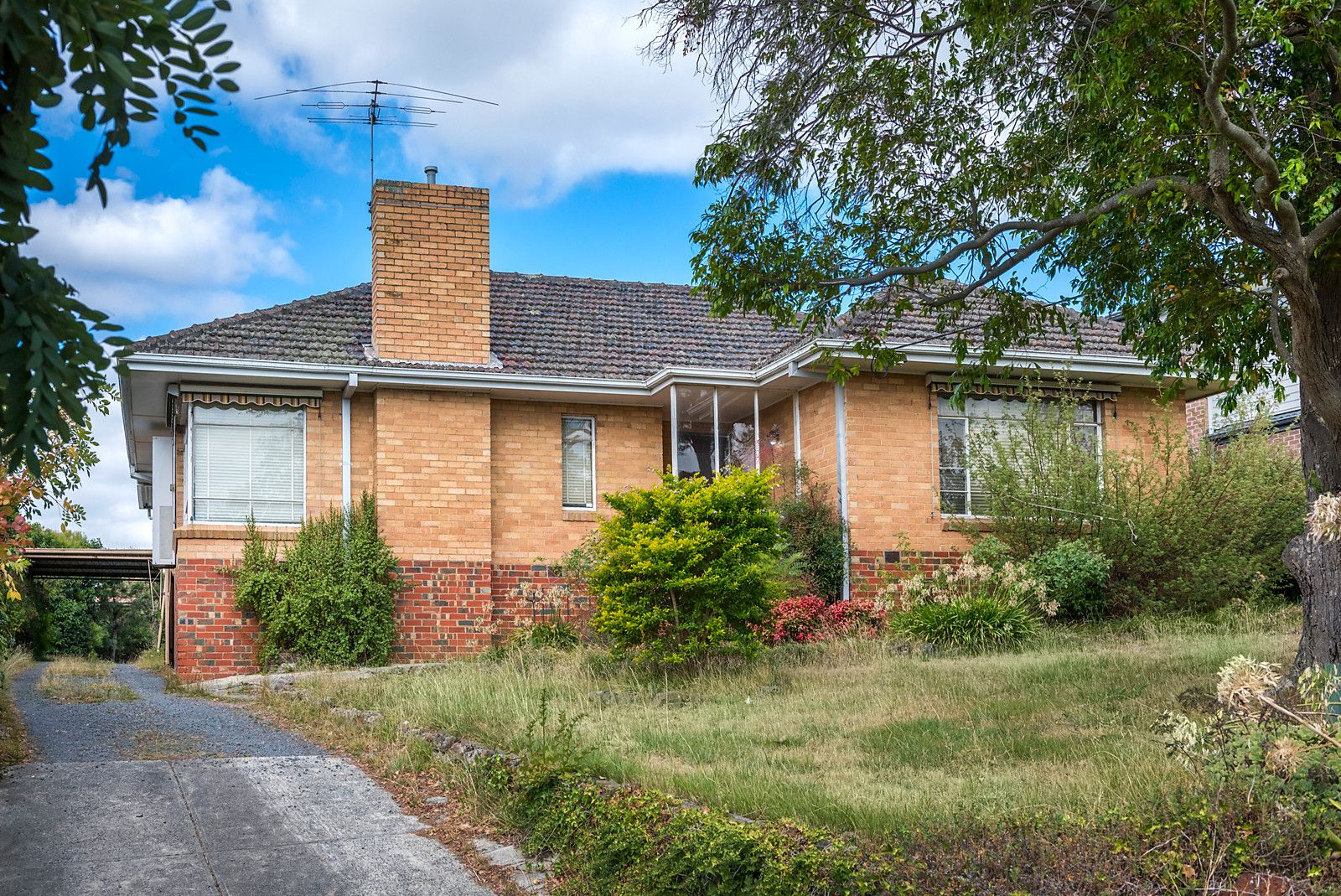 10 Ruda Street, Doncaster VIC 3108, Image 2