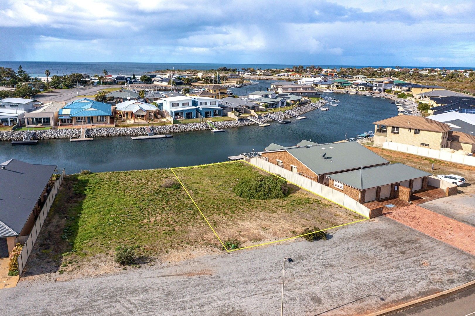 13 Graham Smelt Causeway, Tumby Bay SA 5605, Image 0