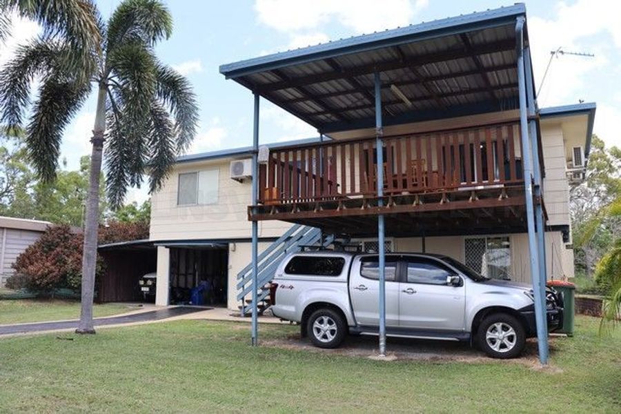 3 bedrooms House in 18 Parkinson Street COLLINSVILLE QLD, 4804