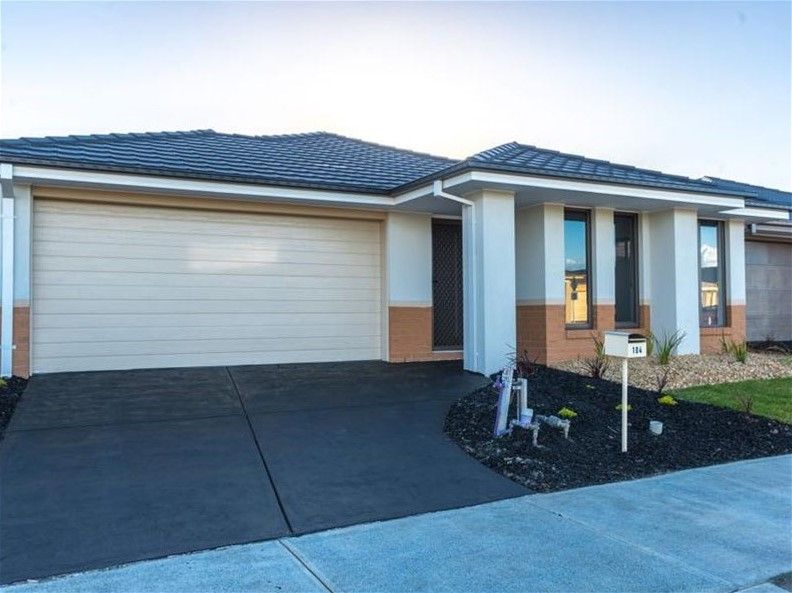 104 Park Orchard Drive, Pakenham VIC 3810, Image 0