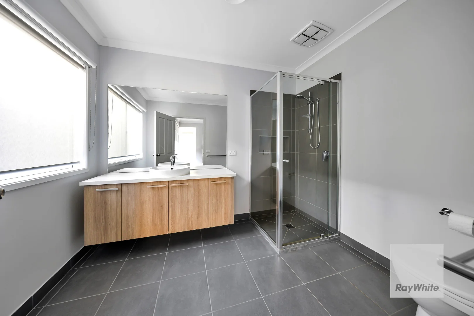 Additional image 4 of 15 Azadi Crescent, Strathtulloh VIC 3338