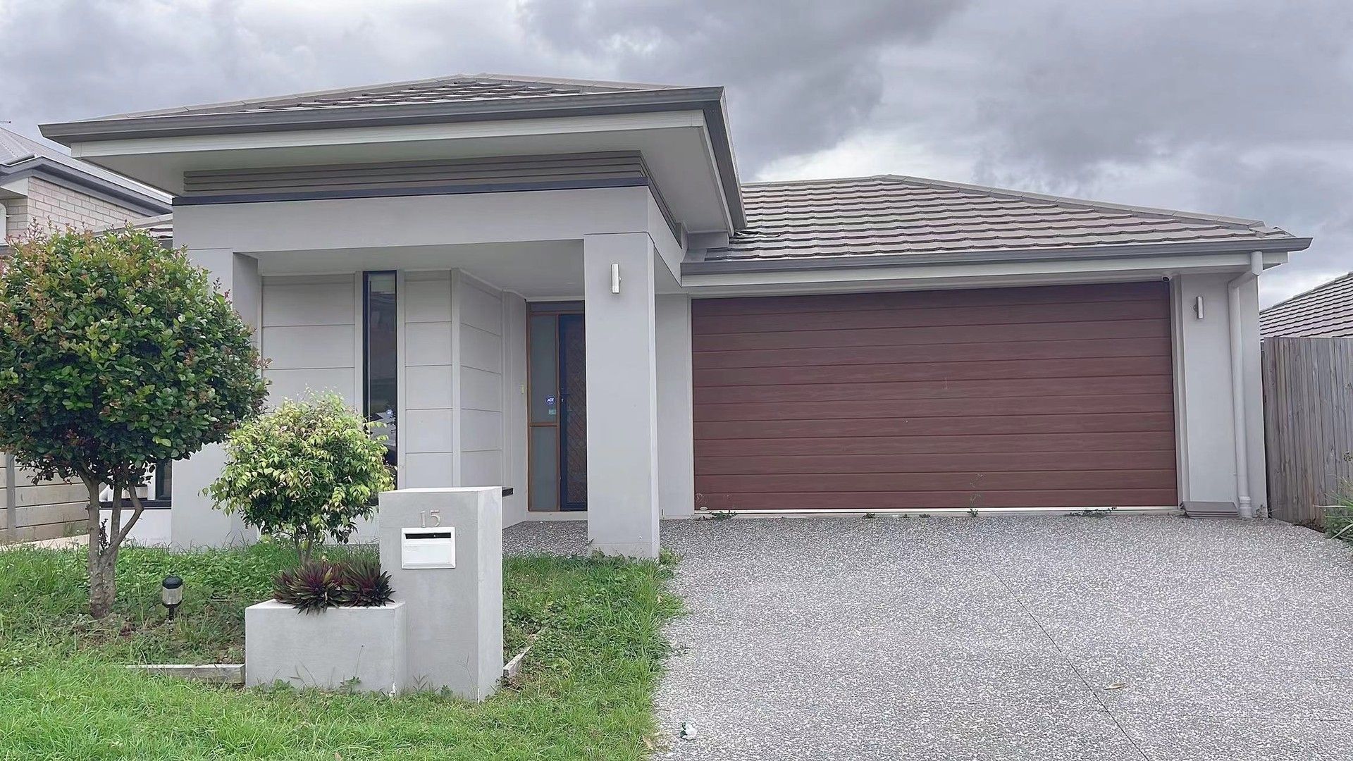 15 Barrisdale Street, Heathwood QLD 4110 House For Rent 800 Domain