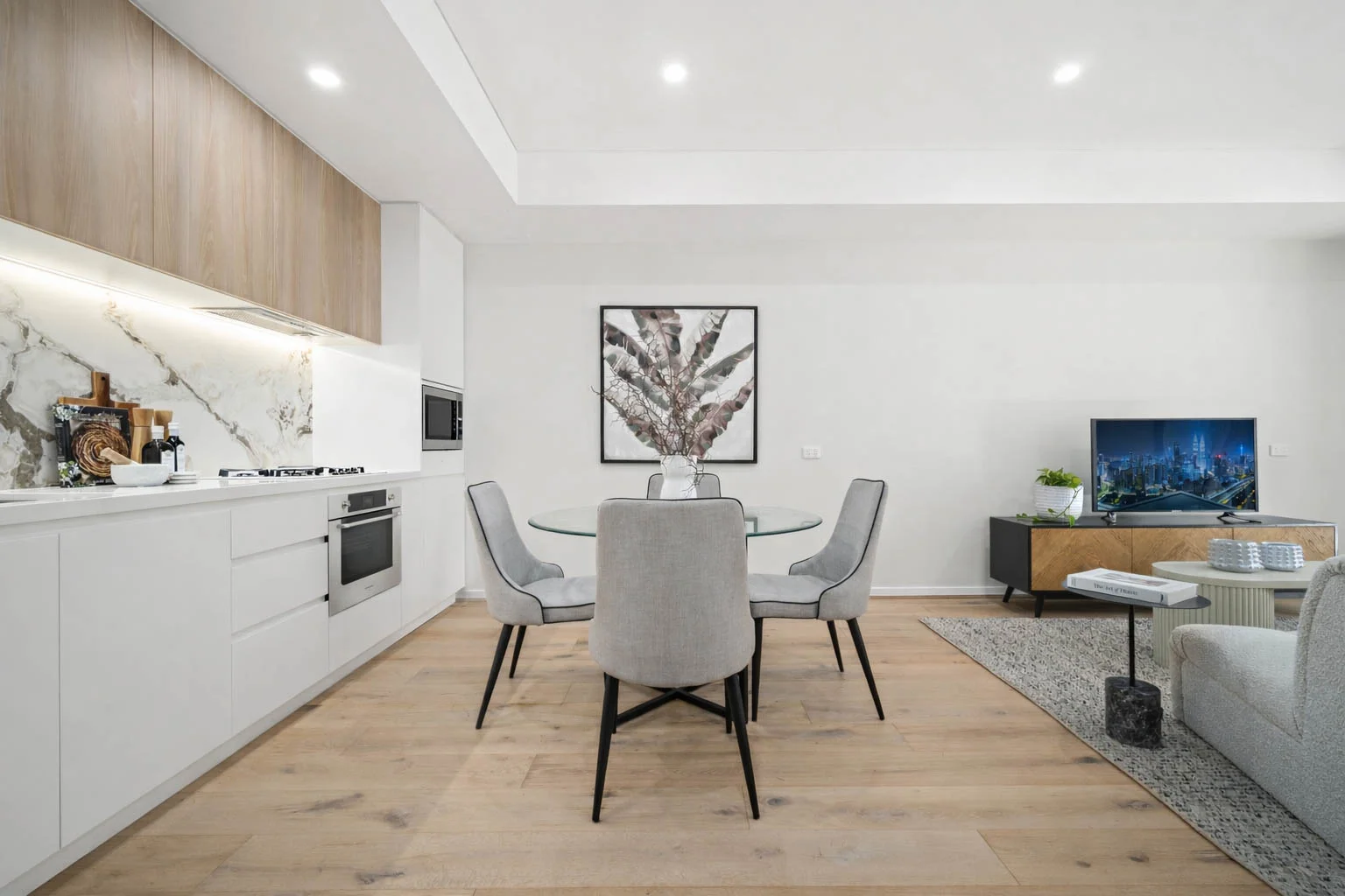 Additional image 4 of 104A/8 Oaks Avenue, Dee Why NSW 2099