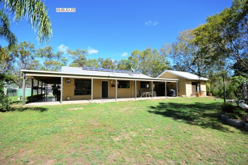 10 Coral Ave, Pacific Haven QLD 4659, Image 2