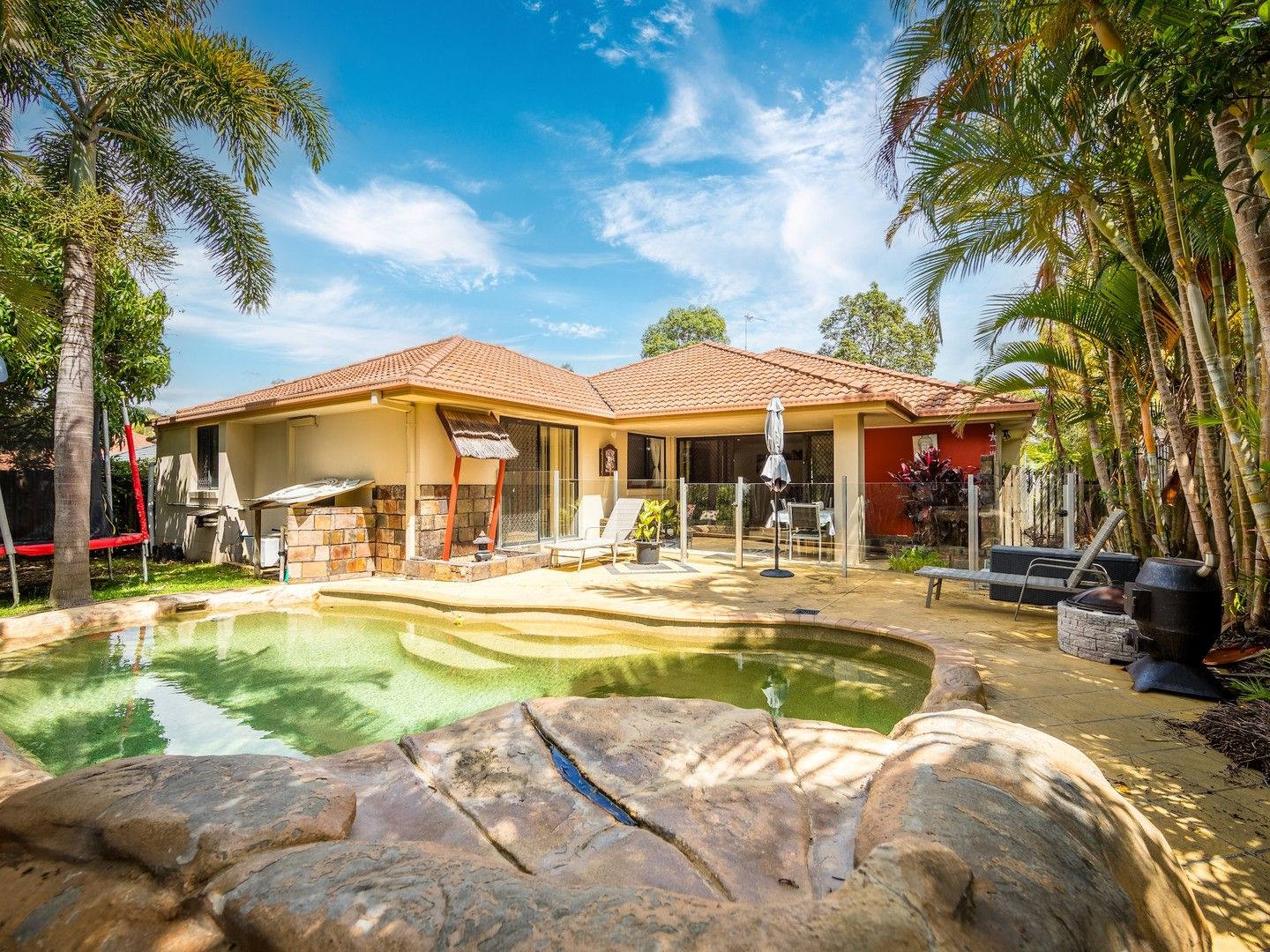 4 bedrooms House in 1 Peachwood Court ROBINA QLD, 4226