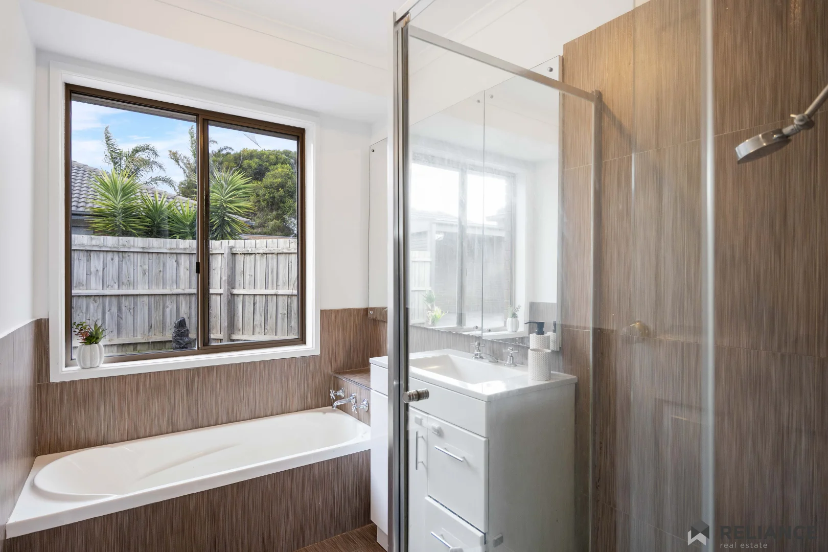 Additional image 12 of 4 Plymouth Court, Craigieburn VIC 3064