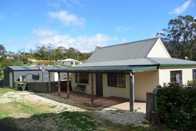 Picture of 18 Church Street, DUNALLEY TAS 7177