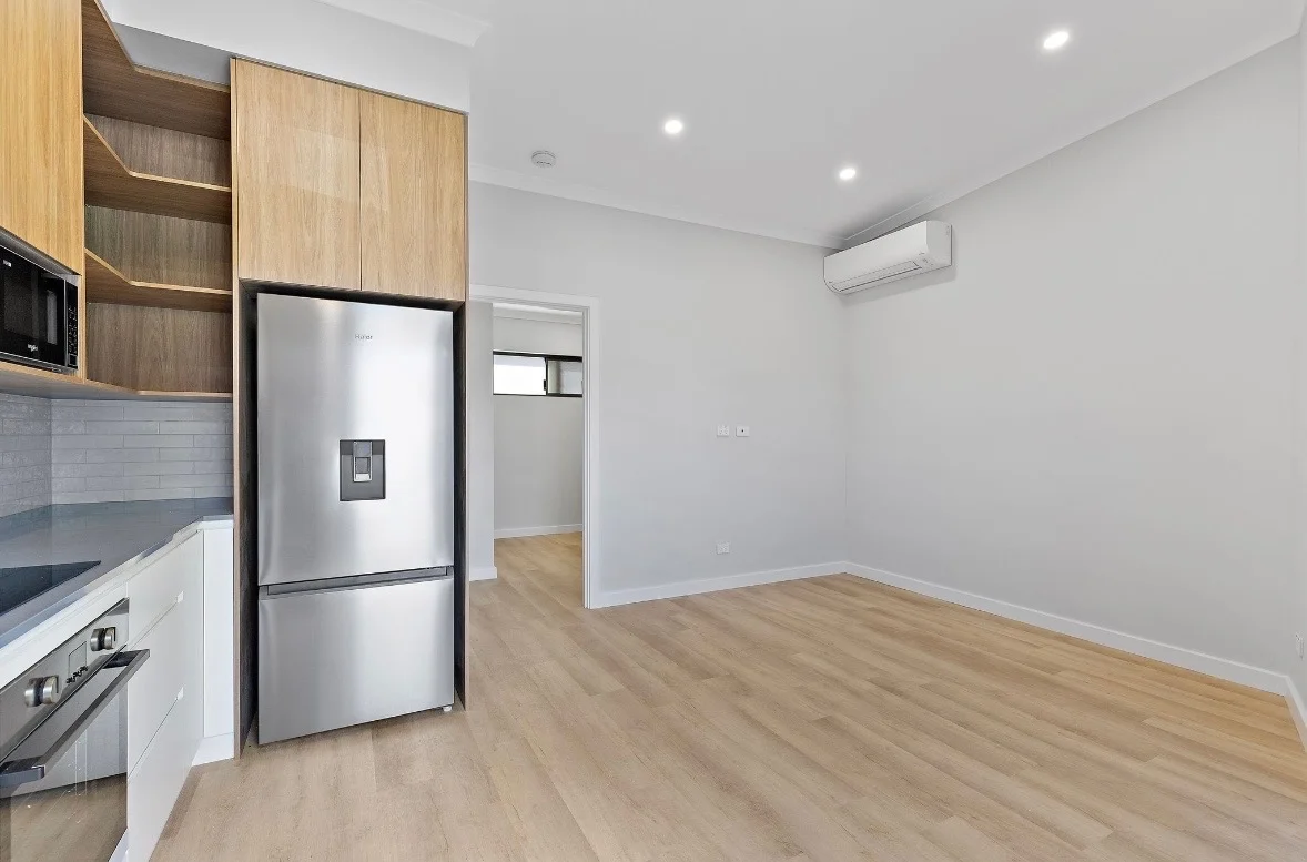 Additional image 6 of 3 Beckett Close, Lake Coogee WA 6166