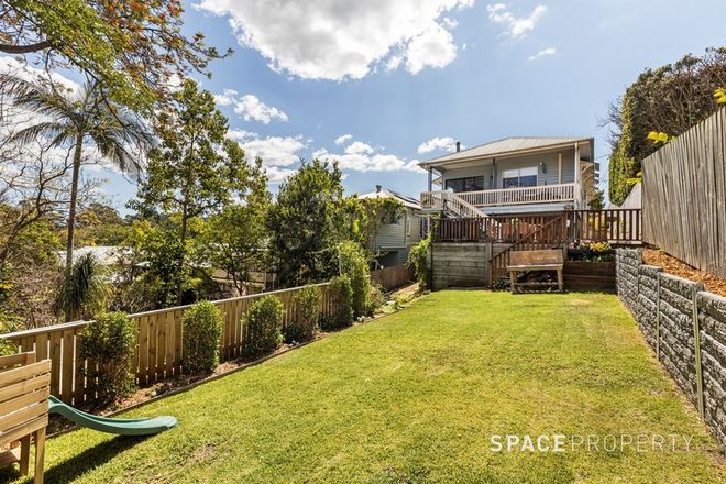 Picture of 94 Alexandra Street, BARDON QLD 4065