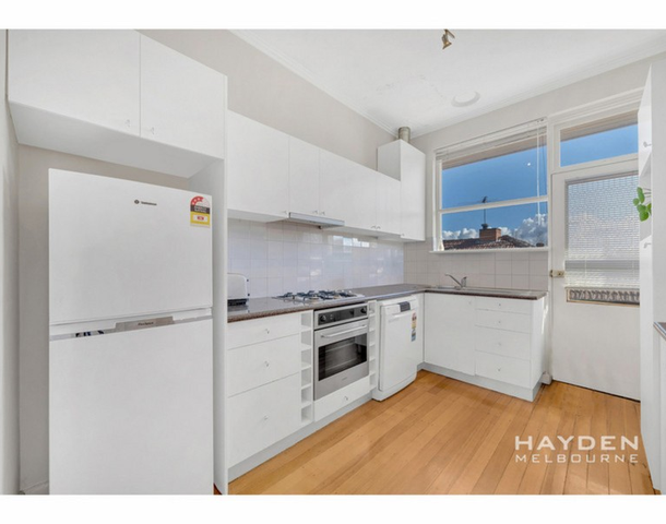 10/169 Glen Huntly Road, Elwood VIC 3184