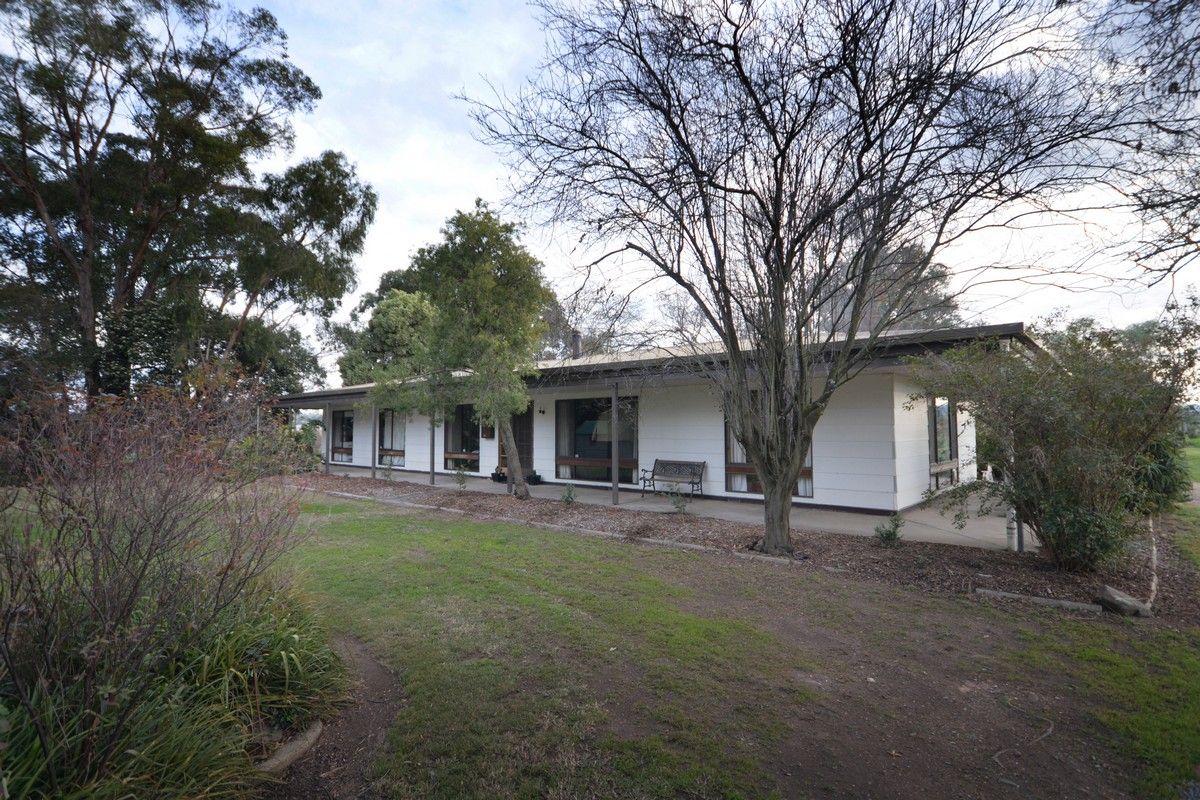 40 RATHJENS ROAD, Woodglen VIC 3875, Image 0