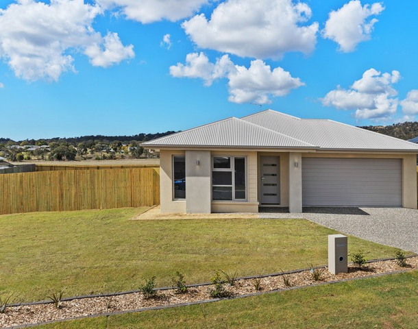 17 Lila Drive, Cotswold Hills QLD 4350