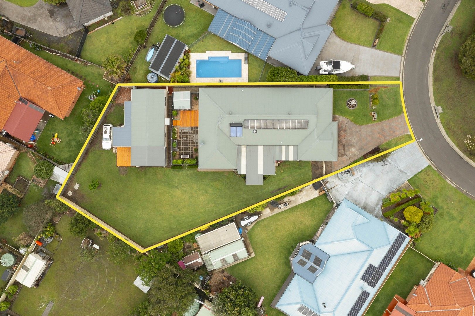 33 Guinea Flower Crescent, Worrigee NSW 2540, Image 1