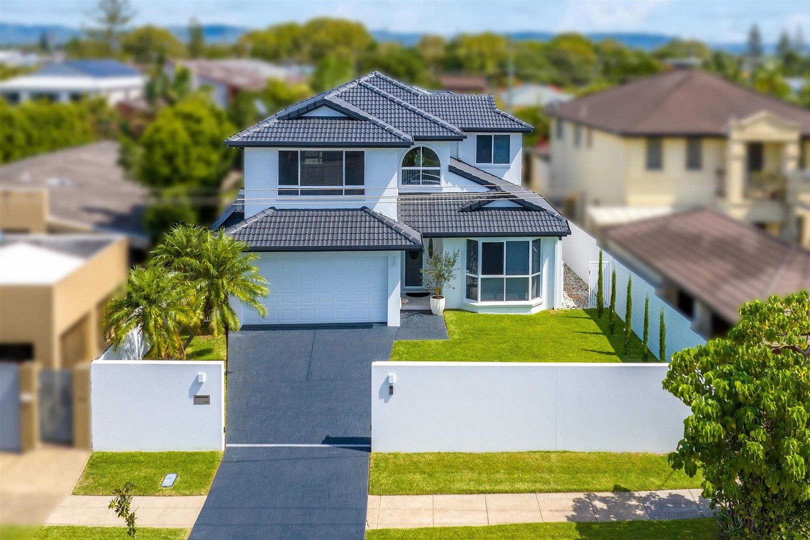 21 Amalfi Drive, Isle Of Capri QLD 4217 Domain