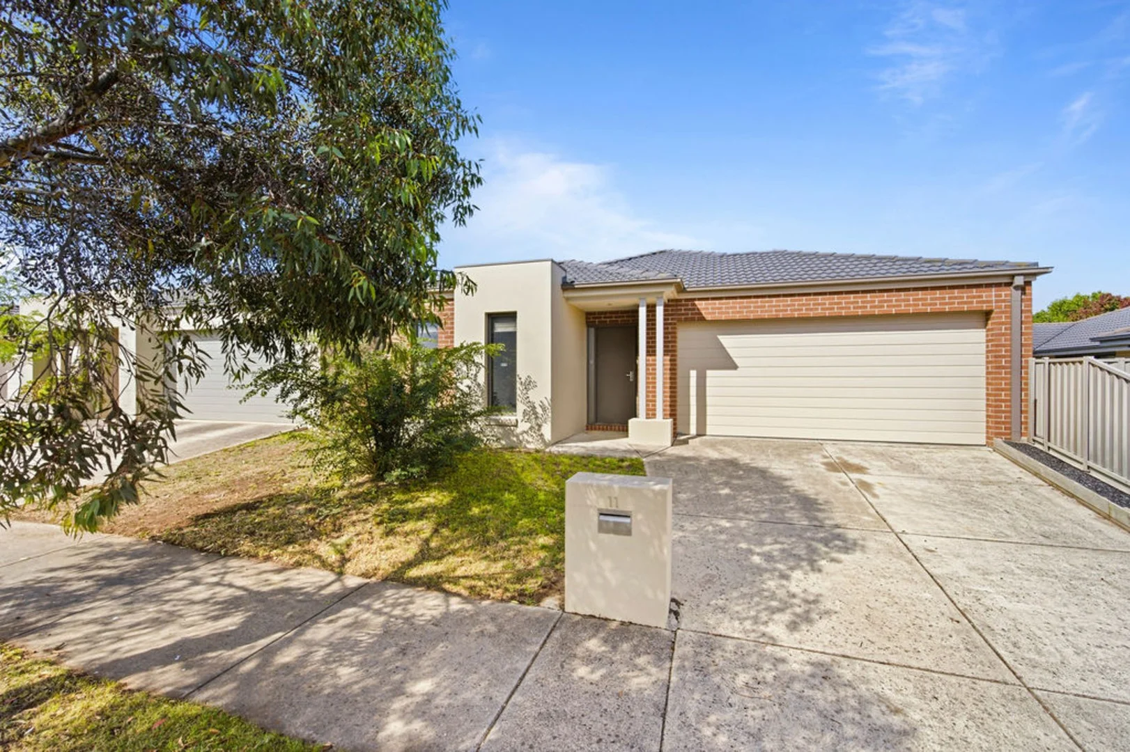 11 Clovedale Avenue, Alfredton VIC 3350