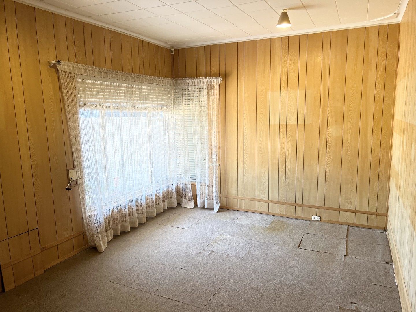 3 bedrooms House in 6 Endeavour Road MORLEY WA, 6062