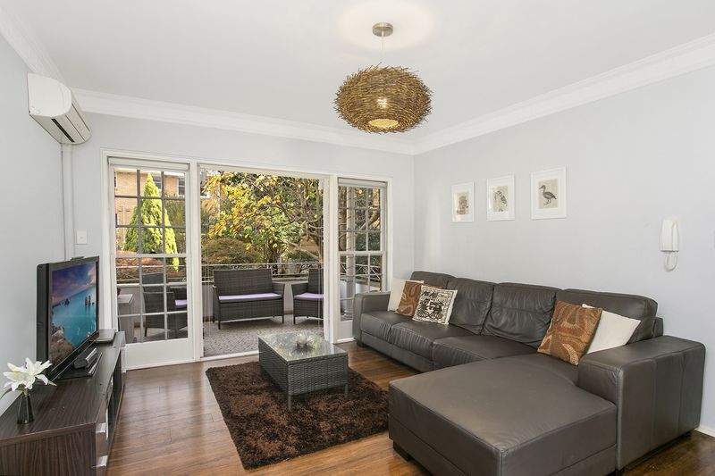 2 bedrooms Apartment / Unit / Flat in 3/4 Surrey Street EPPING NSW, 2121