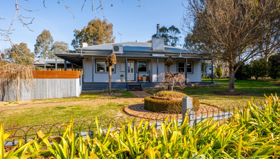 Picture of 110 Stanley Road, BEECHWORTH VIC 3747