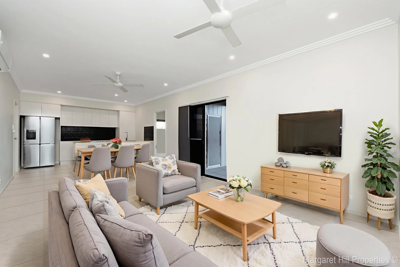 Additional image 4 of 2/33 Havenside Drive, Garbutt QLD 4814