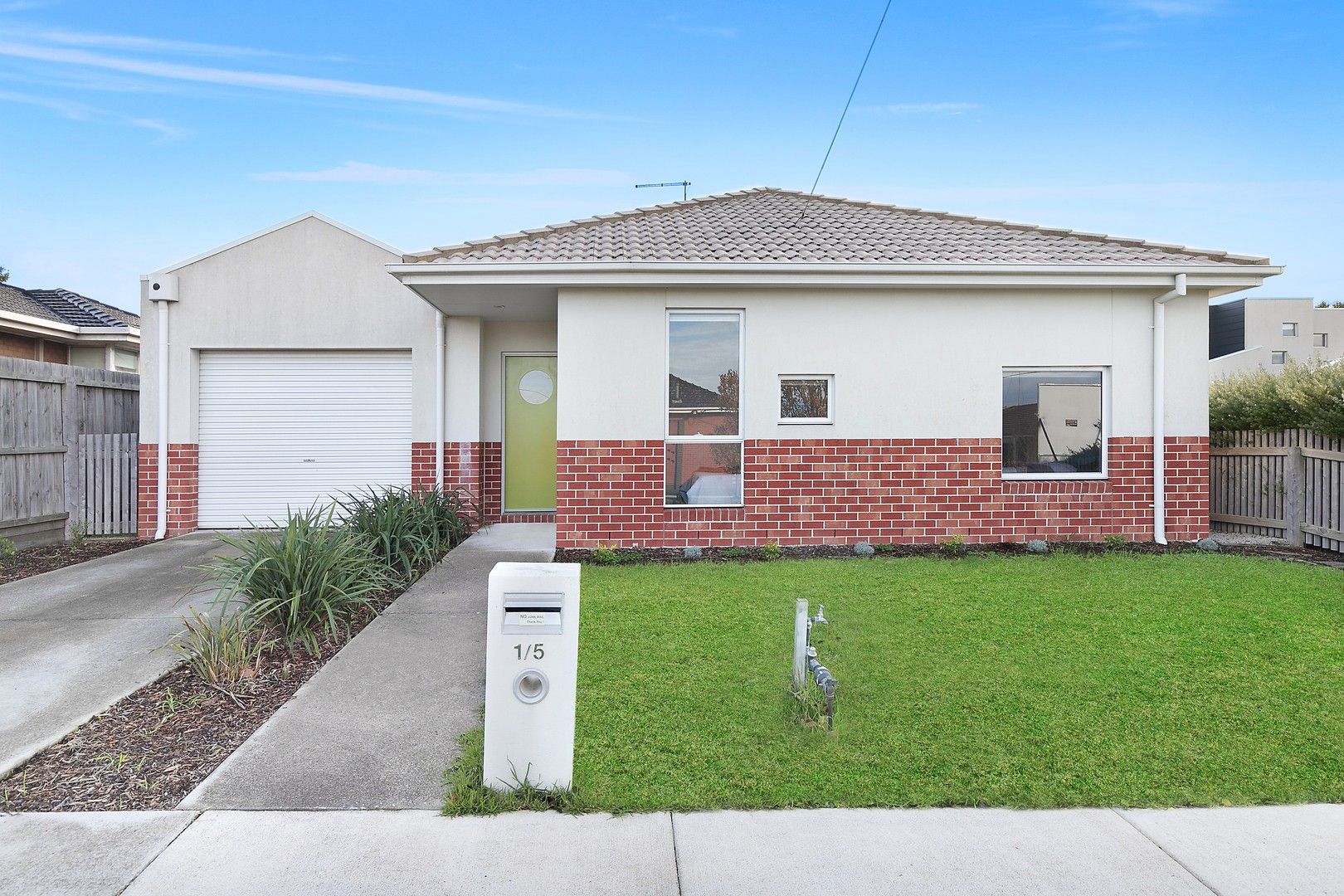 1/5 Oxford Street, Whittington VIC 3219, Image 0