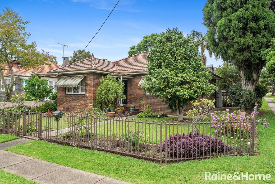 Picture of 2 Fremont Street, CONCORD WEST NSW 2138