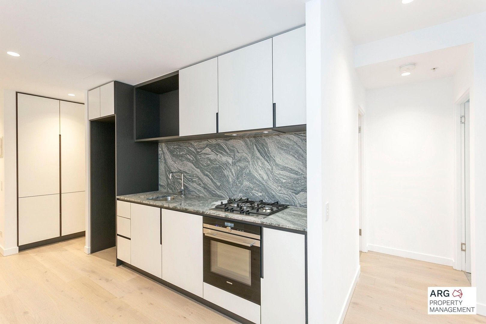 1 bedrooms Apartment / Unit / Flat in 2803/639 Little Lonsdale Street MELBOURNE VIC, 3000