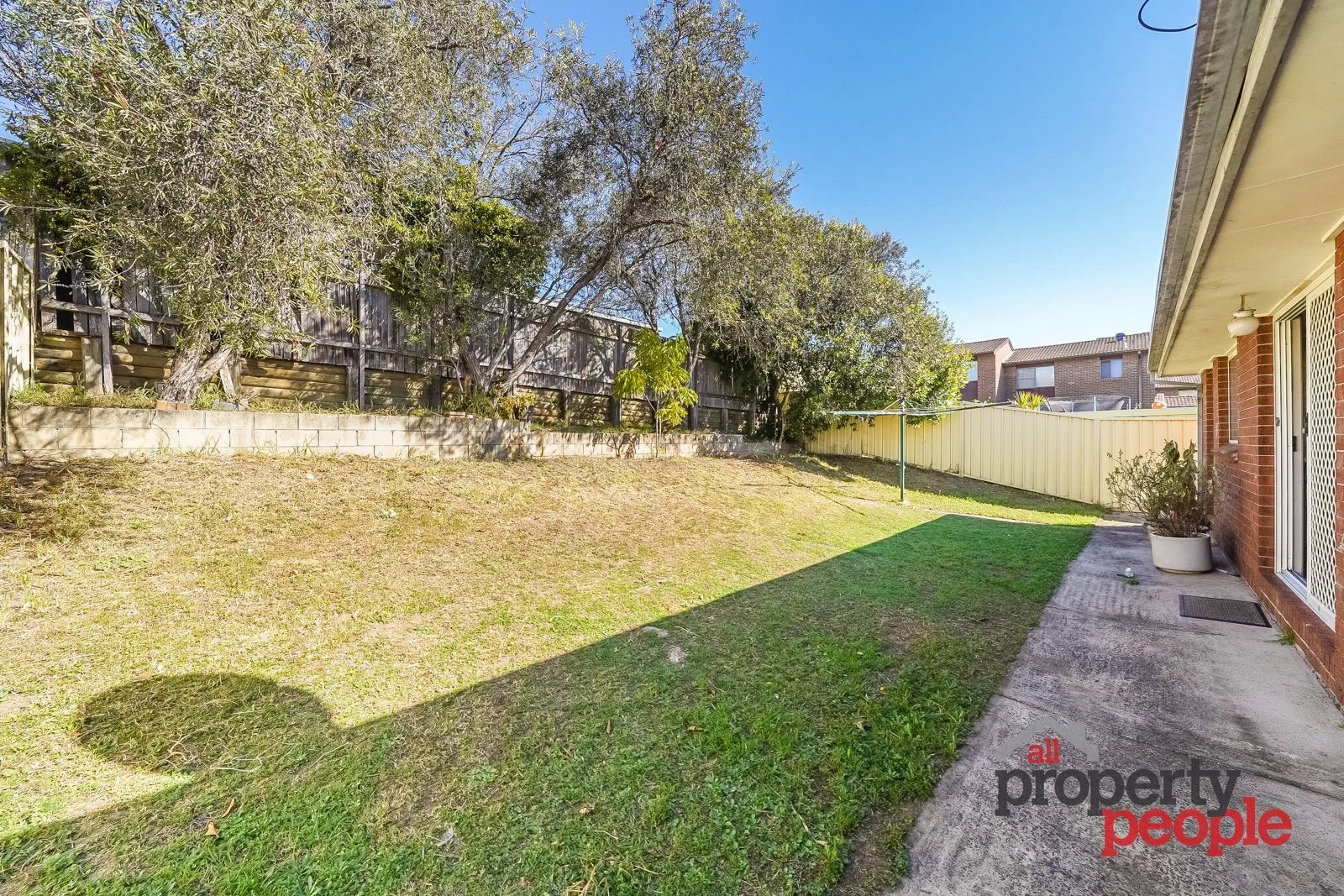 Additional image 8 of 8 Jillian Place, Macquarie Fields NSW 2564
