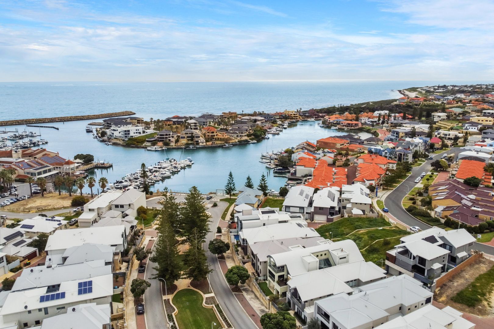 3 Swansea Promenade, Mindarie WA 6030, Image 2