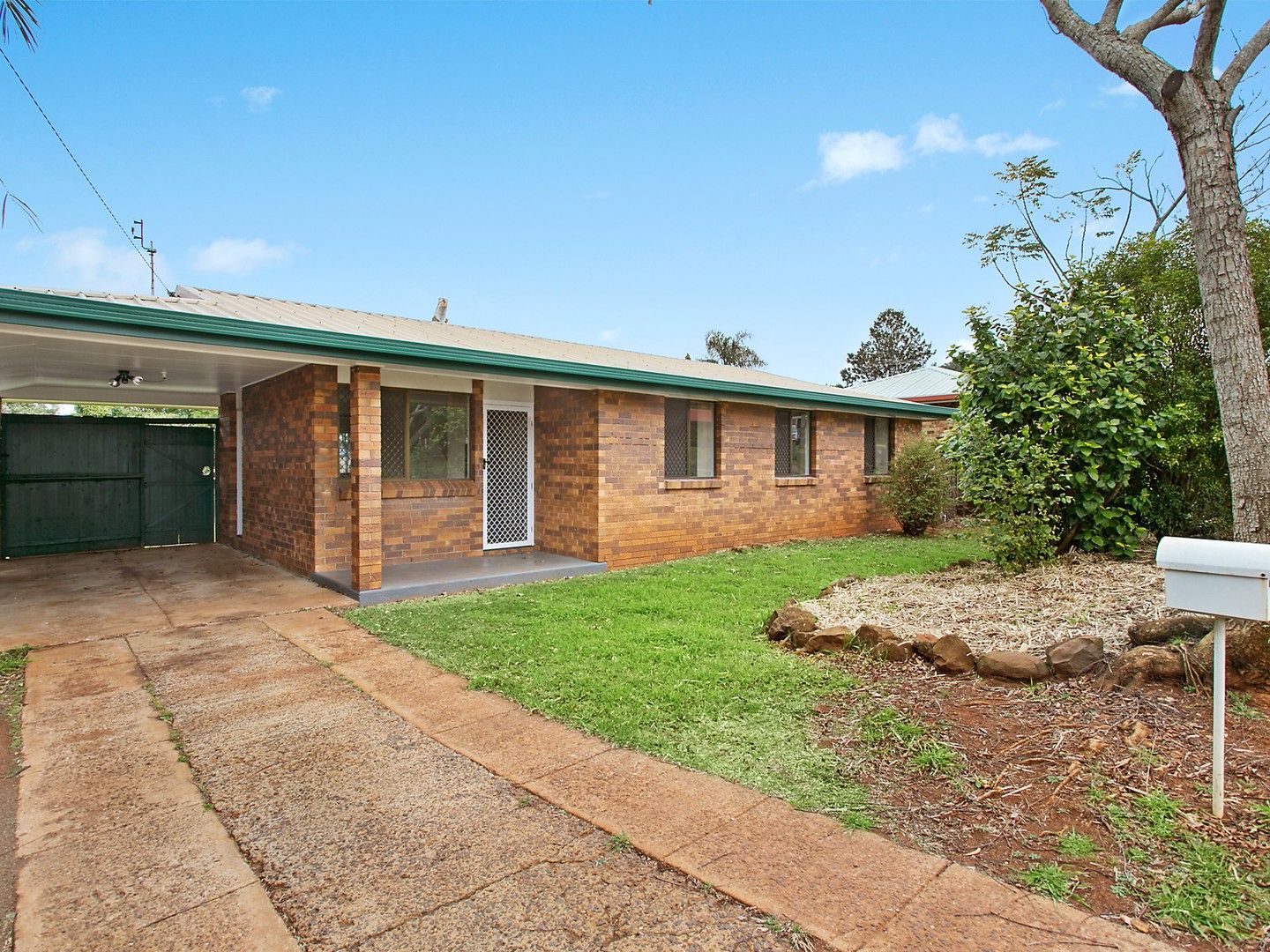 22 Seppelt Street, Wilsonton Heights QLD 4350, Image 0