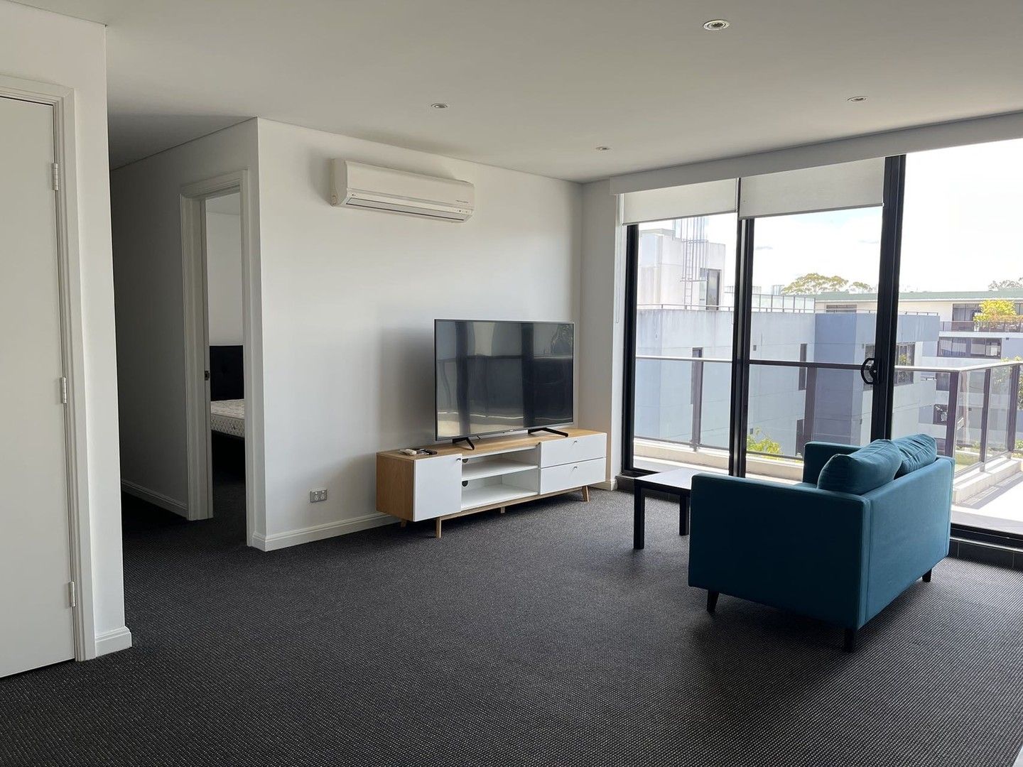 2 bedrooms Apartment / Unit / Flat in 737/17-19 Memorial Avenue ST IVES NSW, 2075