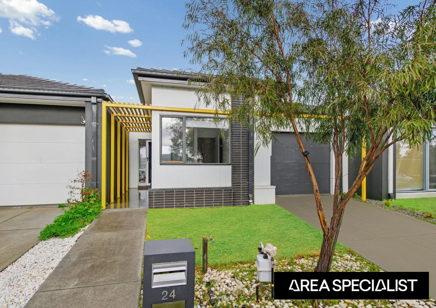 24 Parkleigh Drive, Kurunjang VIC 3337