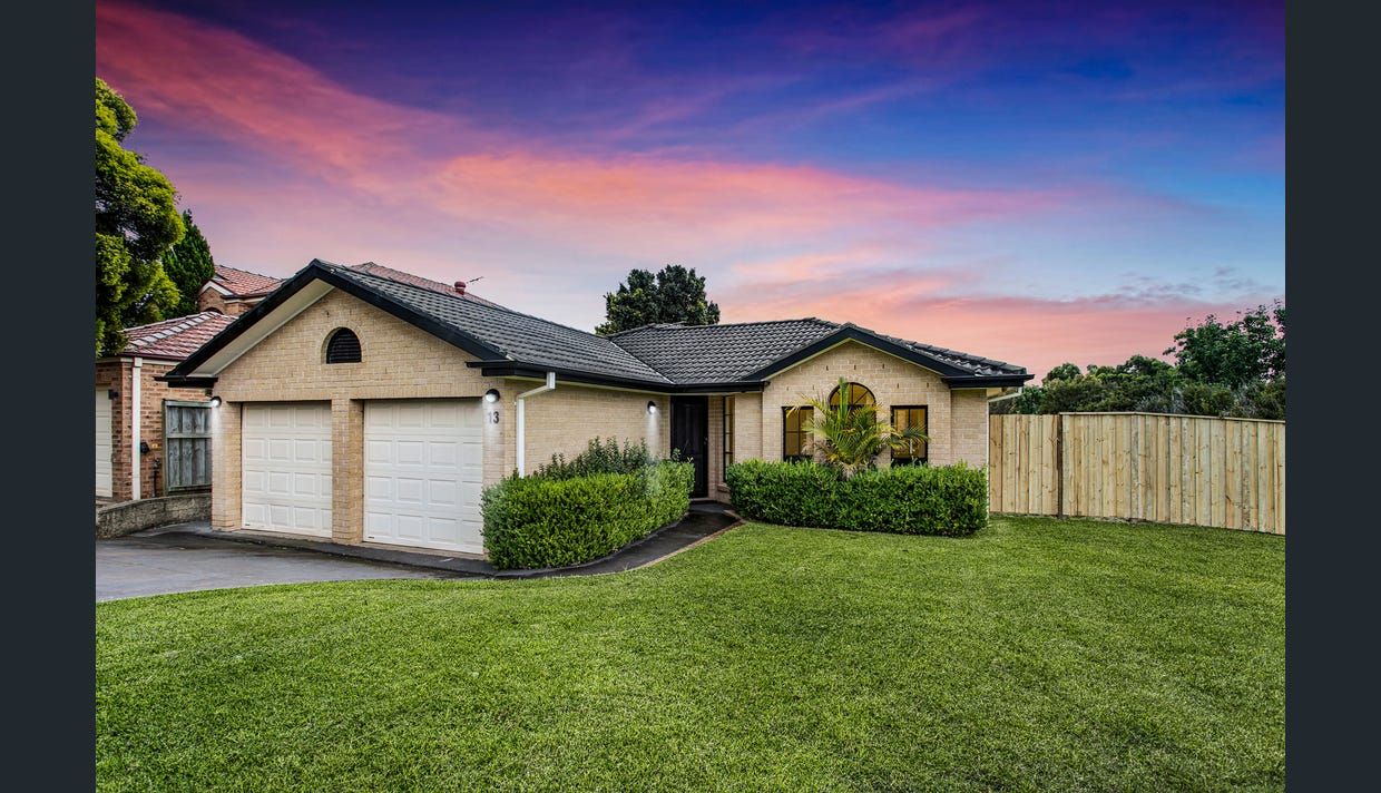 4 bedrooms House in 13 Palace Street KELLYVILLE RIDGE NSW, 2155