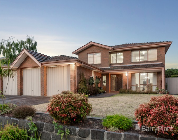 15 Vanessa Court, St Helena VIC 3088