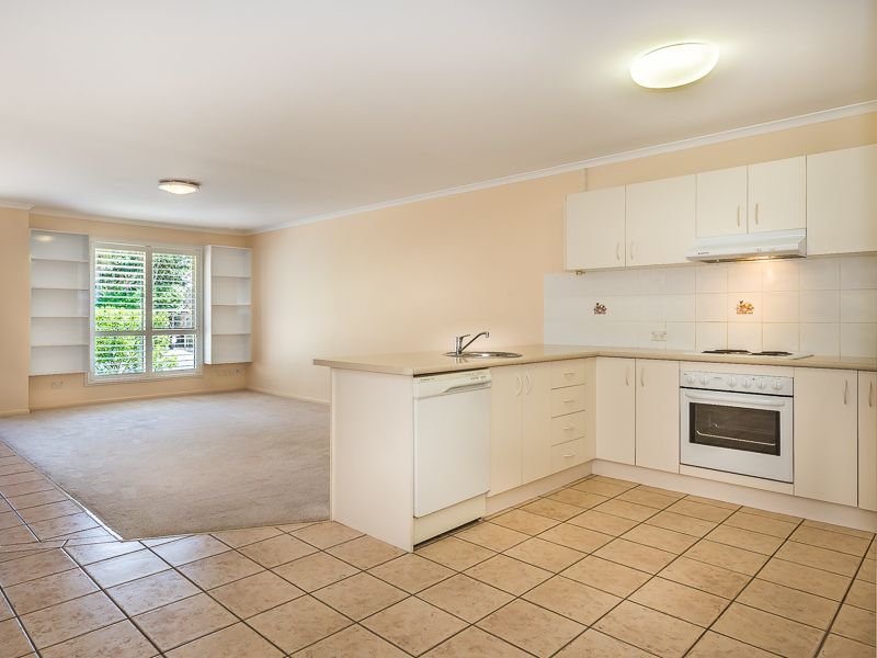 3/33 SUTTON ST, Redcliffe QLD 4020, Image 1