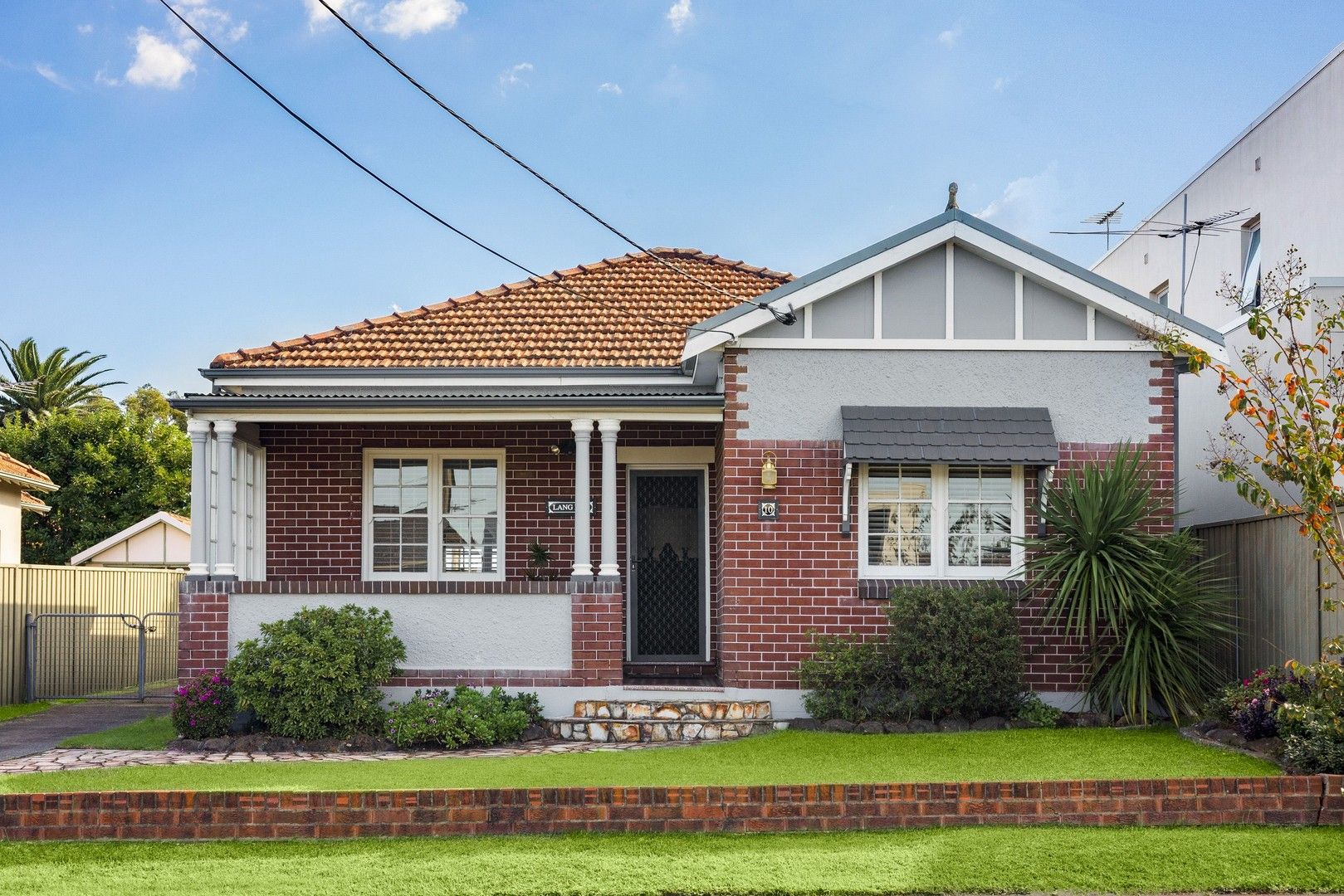 2 bedrooms House in 10 Elphinstone Street CABARITA NSW, 2137