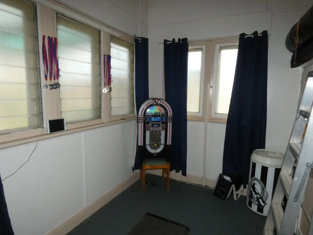 Image 11