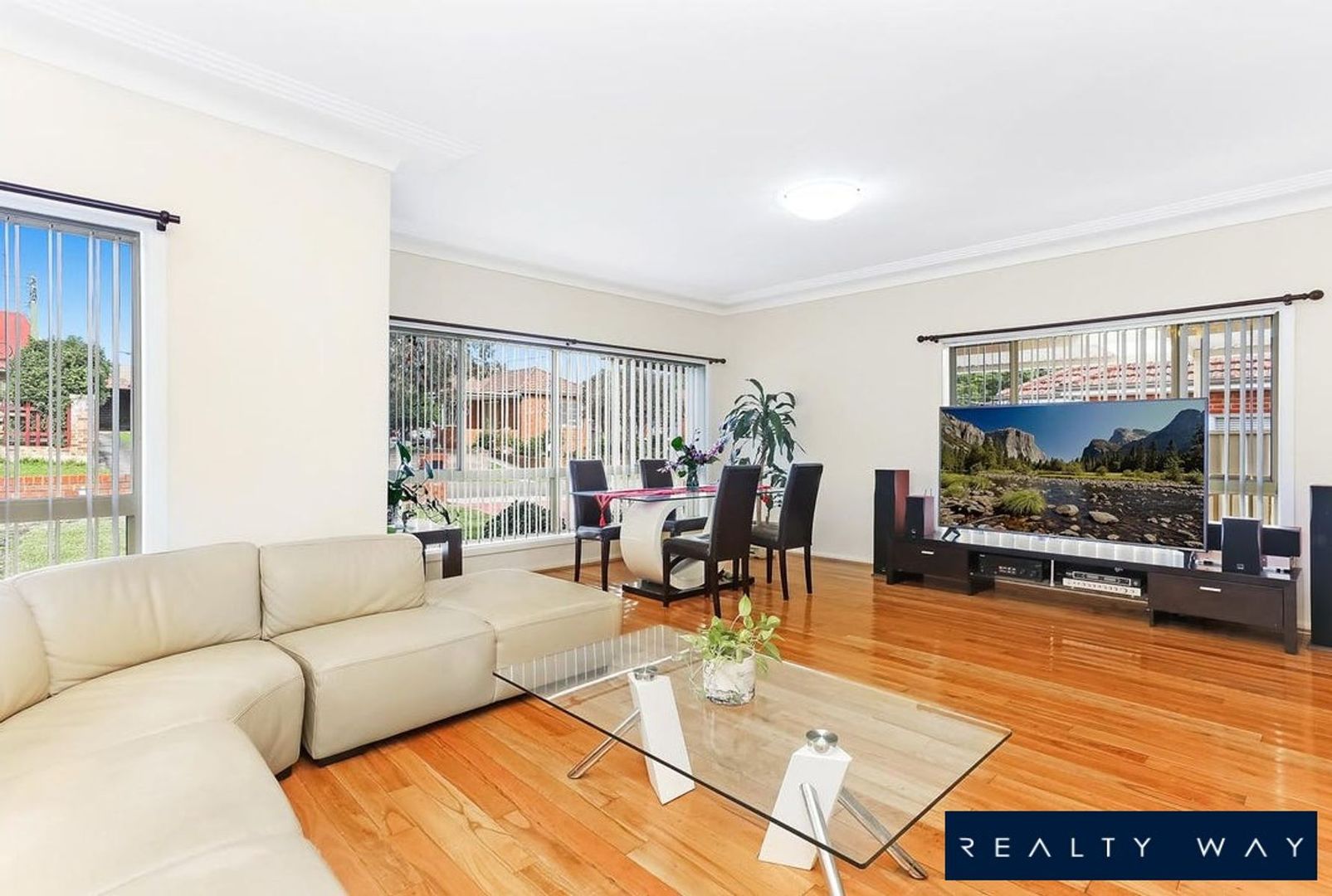 6 Bennett Street, Kingsgrove NSW 2208, Image 1