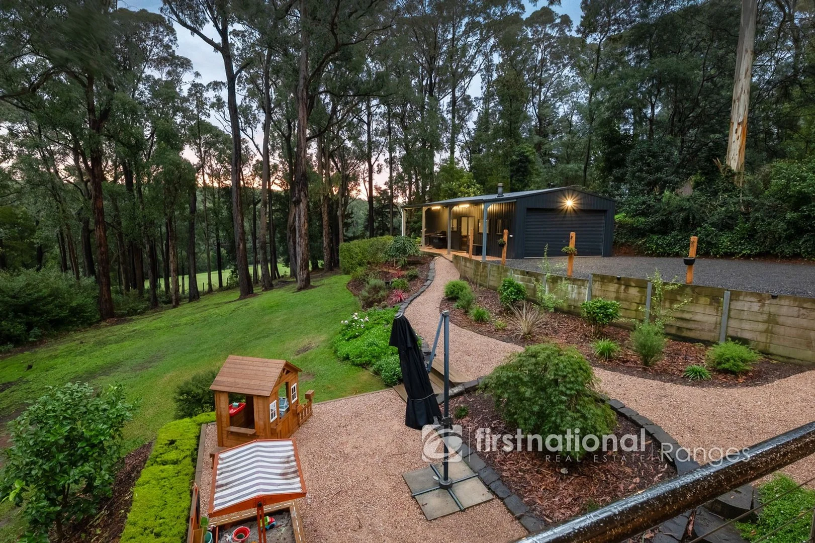24 Stone Road Nth, Gembrook VIC 3783