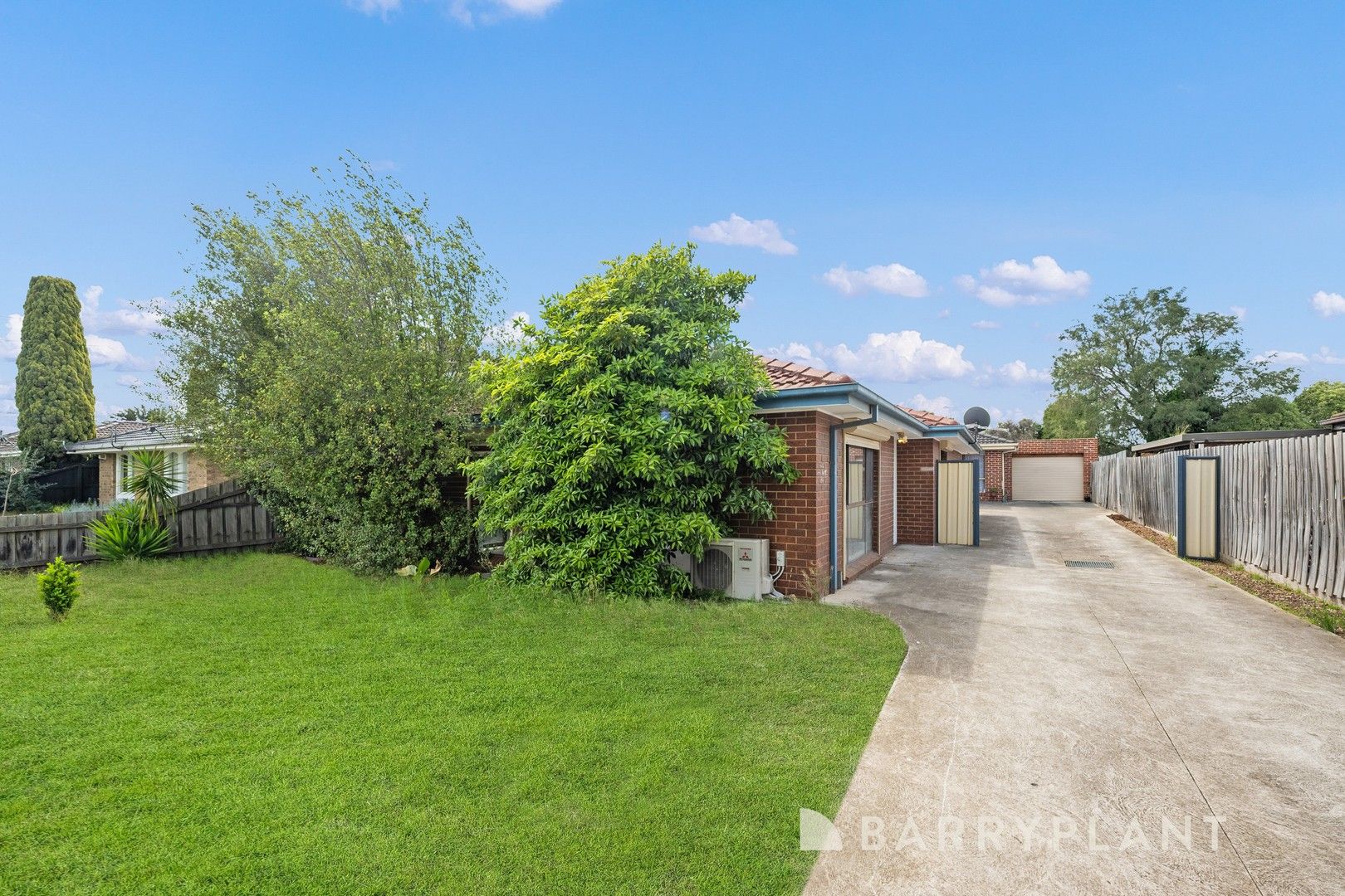 3 bedrooms House in 14 Bernard Drive, Melton South MELTON VIC, 3337