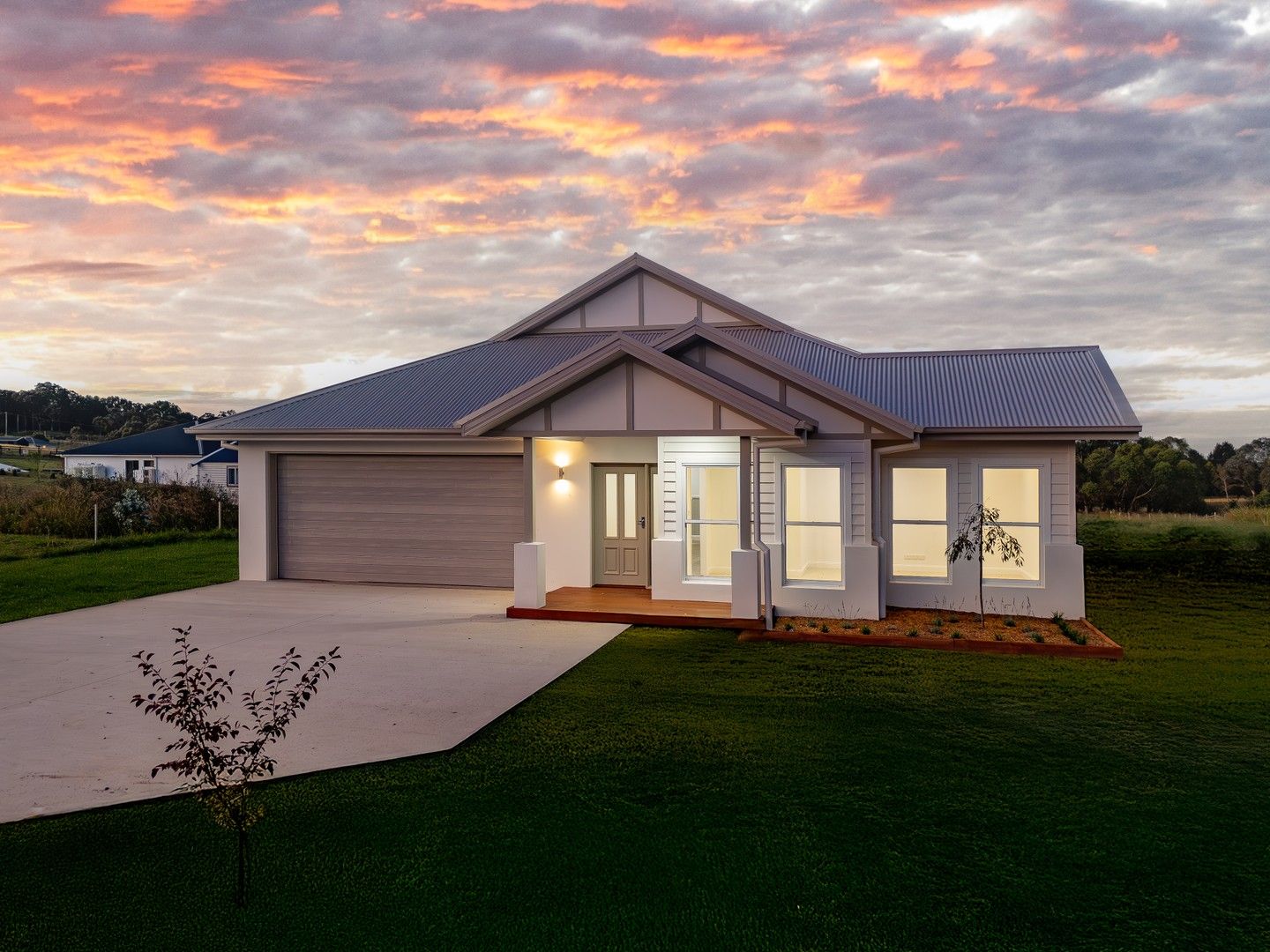 4 bedrooms House in 60 Kurrawatha Avenue ARMIDALE NSW, 2350