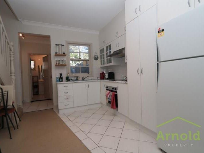 2 Lee Terrace, Newcastle NSW 2300, Image 2