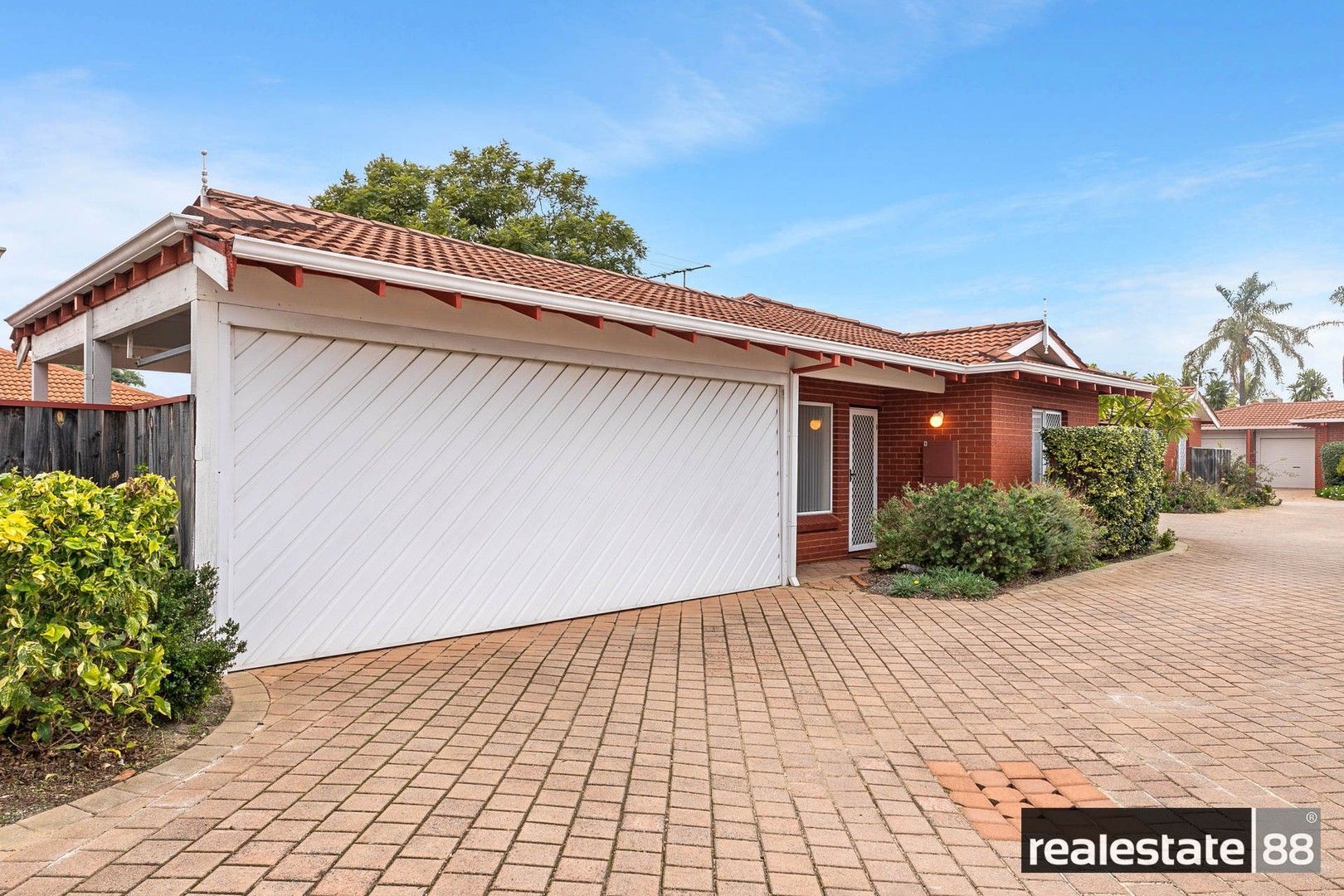 3 bedrooms Villa in 8/27-29 Mosaic Street East SHELLEY WA, 6148