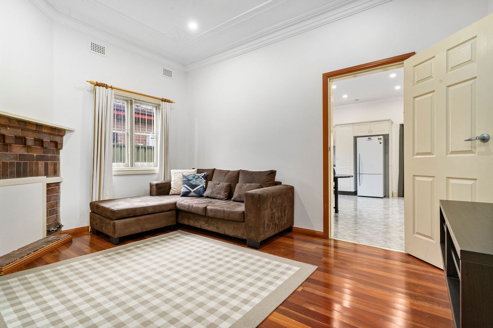 22 Durham Street, Carlton NSW 2218, Image 2