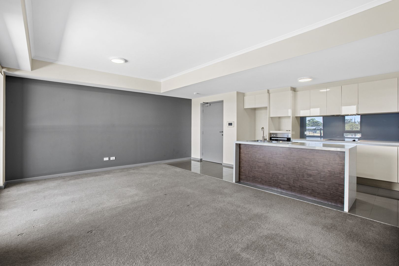 208/58 Grose Avenue, Cannington WA 6107, Image 2