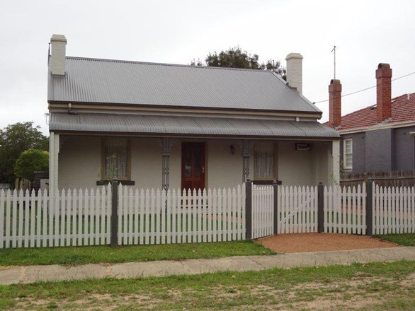 35 Belmore Street, Goulburn NSW 2580